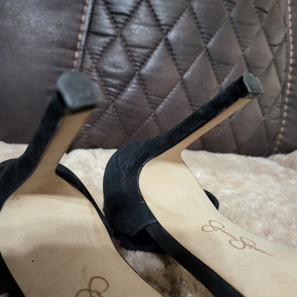 Jessica Simpson Black Heels, size 7 - Picture 6 of 7